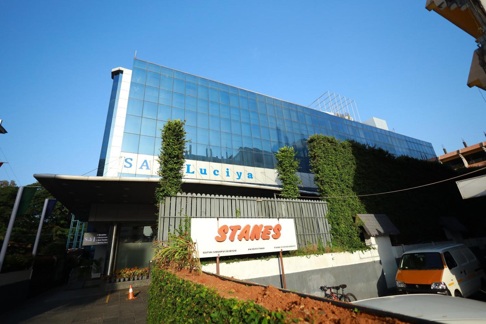 Saj Luciya -A Classified 4 Star Hotel Тривандрум Экстерьер фото