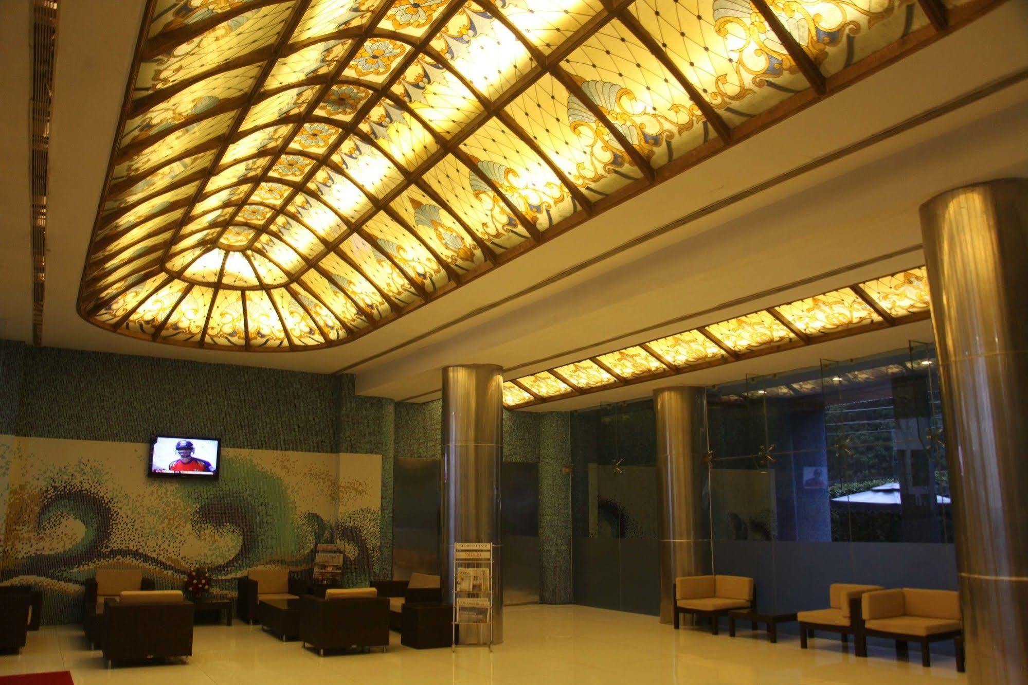 Saj Luciya -A Classified 4 Star Hotel Тривандрум Экстерьер фото